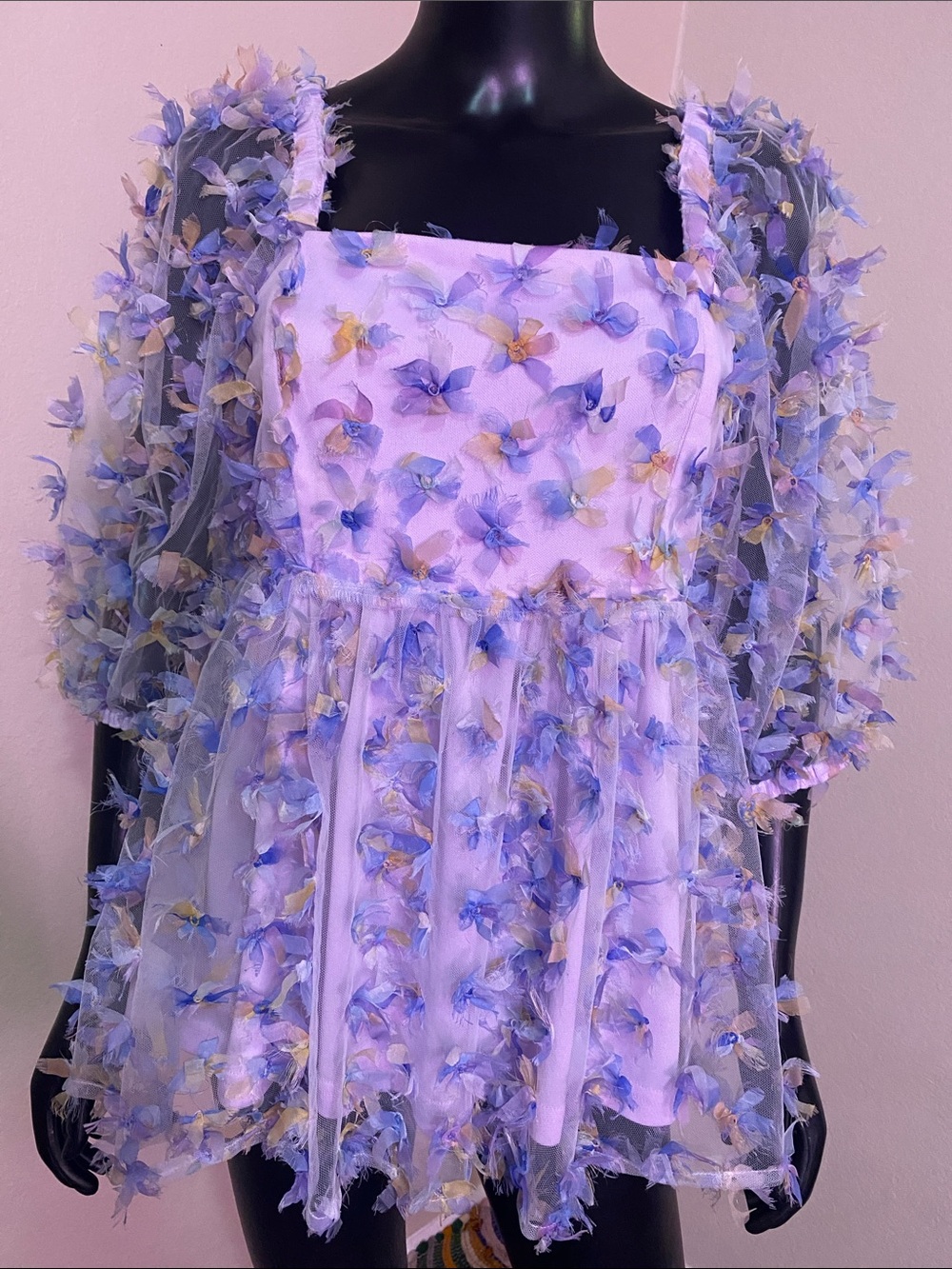 JODIFL Lavender Floral Appliqué Blouse with Sheer Puff Sleeves
